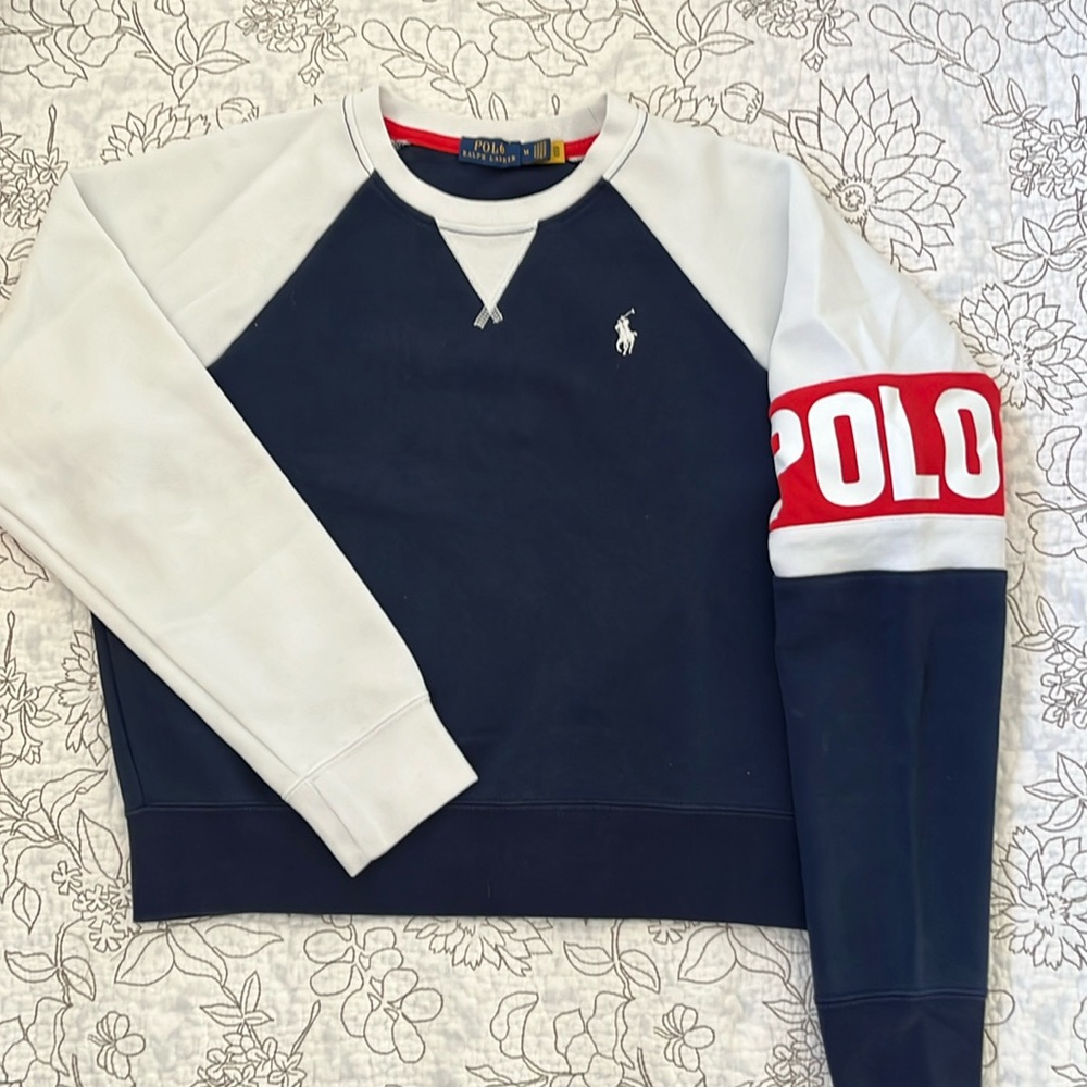 Womens pull over sweater